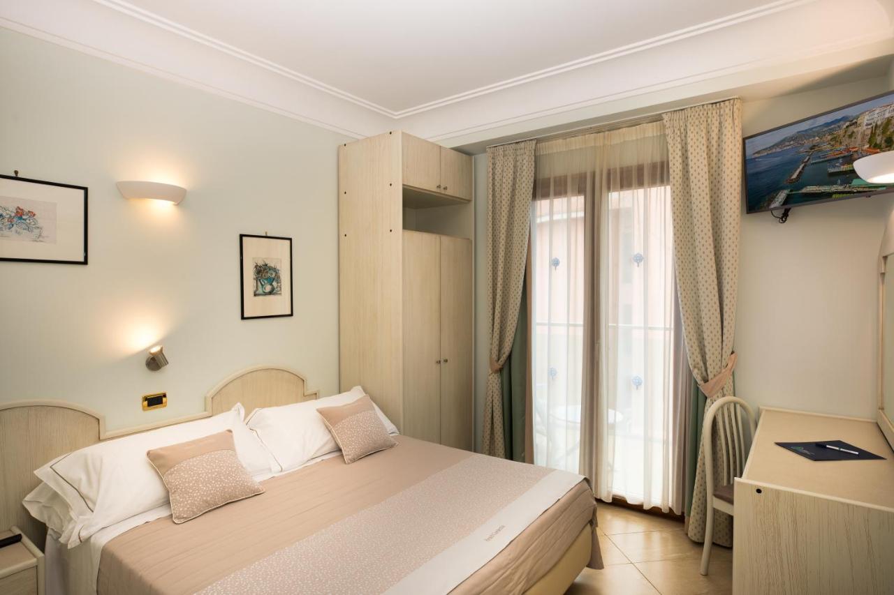 Hotel Gardenia Sorrento, Ascend Hotel Collection Exterior photo