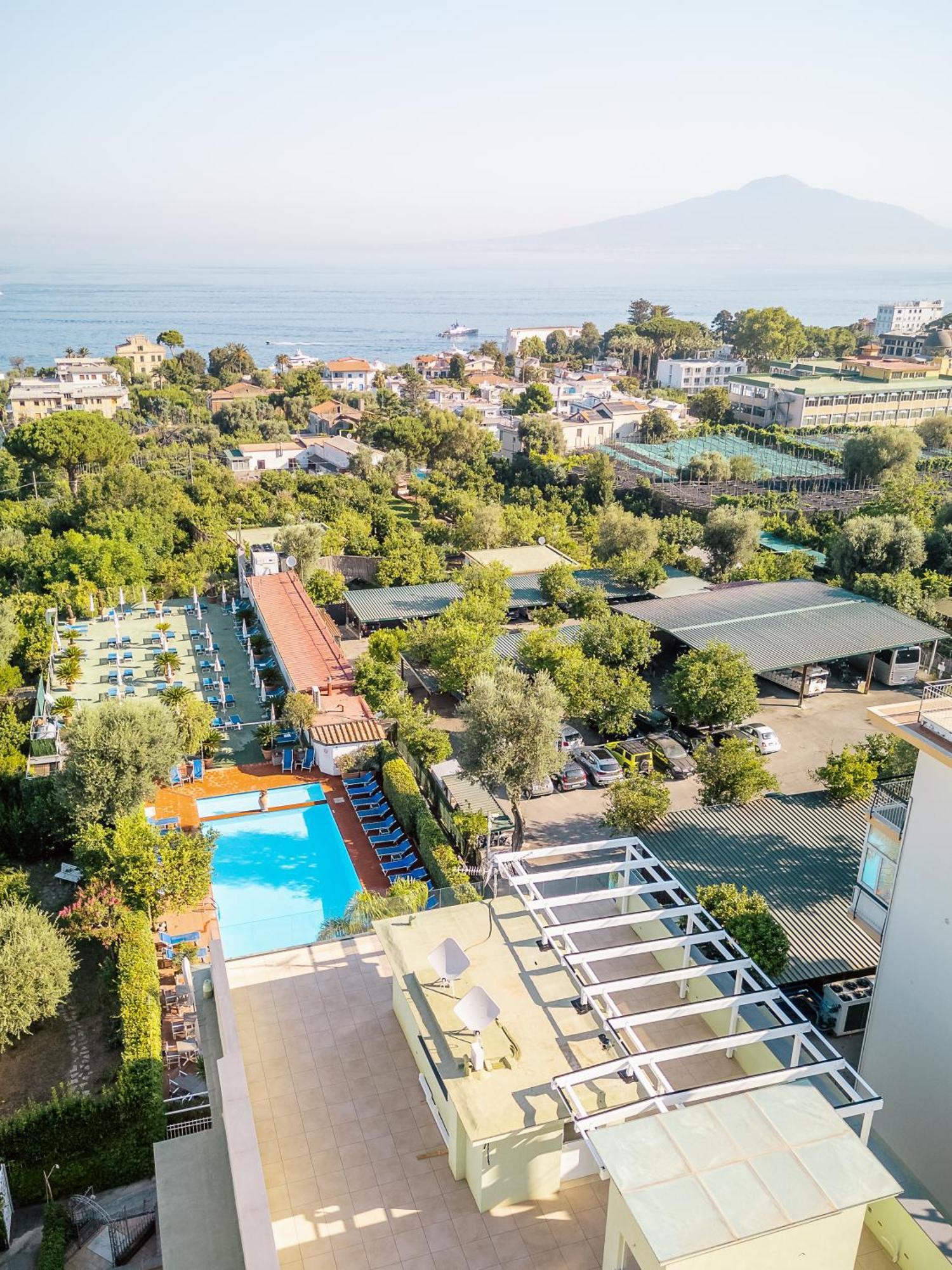 Hotel Gardenia Sorrento Exterior photo